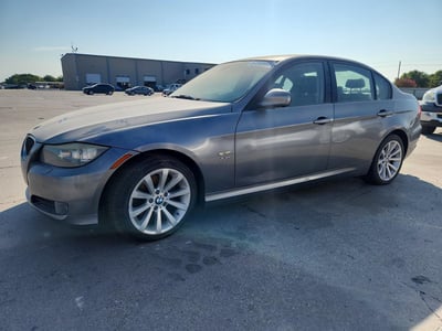 WBAPK5C52BF****** 2011 BMW 3 Series