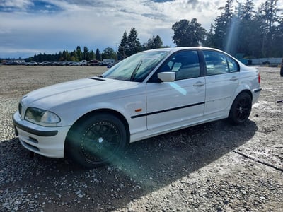 WBAAV33451F****** 2001 BMW 3 Series