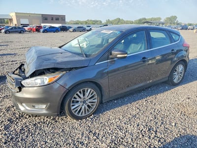 1FADP3N21JL****** 2018 Ford Focus