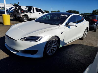 5YJSA1E23HF****** 2017 Tesla Model S