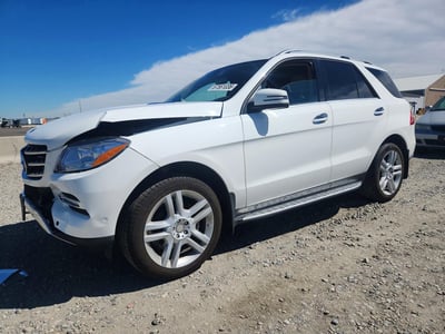 4JGDA5HB9FA****** 2015 Mercedes-Benz M-Class