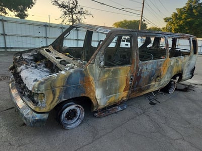 1FBSS31L15H****** 2005 Ford E-350