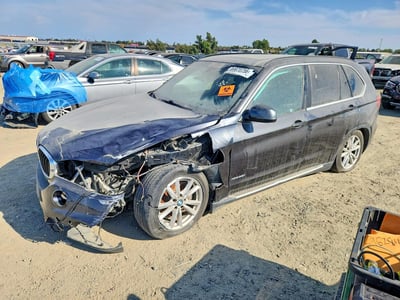 5UXKR0C56F0****** 2015 BMW X5