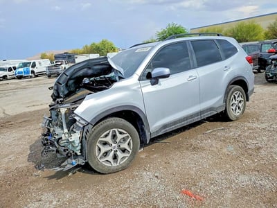 JF2SKAEC7KH****** 2019 Subaru Forester