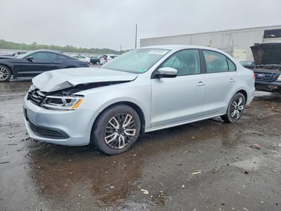 3VWDX7AJ5CM****** 2012 Volkswagen Jetta