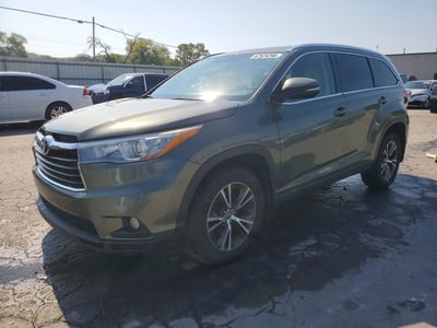 5TDJKRFH9GS****** 2016 Toyota Highlander