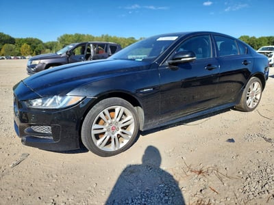 SAJAL4FX1JC****** 2018 Jaguar XE