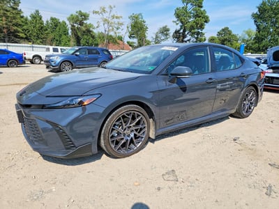 2025 Toyota Camry Hybrid