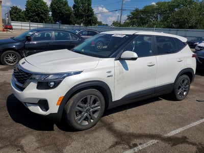 KNDEPCAA6M7****** 2021 Kia Seltos