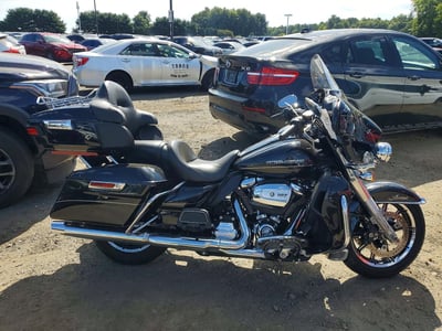 2017 Harley-Davidson FLHTK