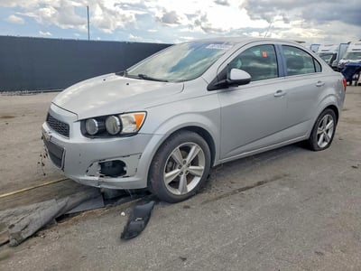 1G1JC5SB6F4****** 2015 Chevrolet Sonic