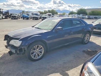 2C3CCAAGXHH****** 2017 Chrysler 300