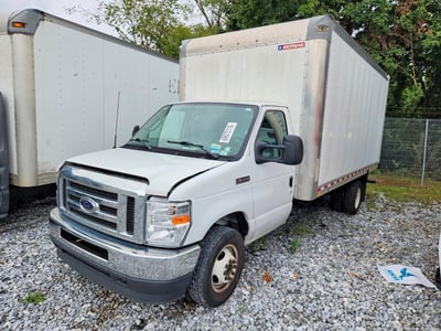 1FDWE3FK6PD****** 2023 Ford E-350
