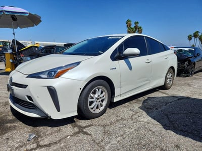 JTDKARFU4K3****** 2019 Toyota Prius