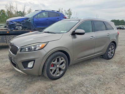 5XYPKDA56GG****** 2016 Kia Sorento