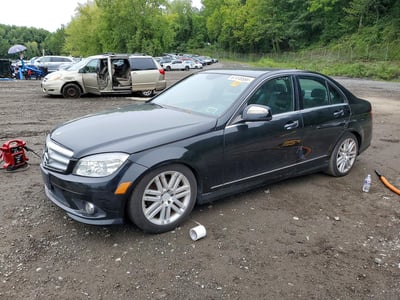 WDDGF81XX9R****** 2009 Mercedes-Benz C-Class