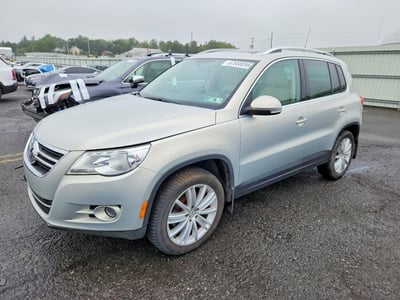 WVGBV7AX2BW****** 2011 Volkswagen Tiguan