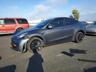 5YJYGDEE3MF****** 2021 Tesla Model Y