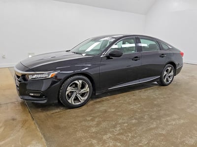 1HGCV1F59JA****** 2018 Honda Accord