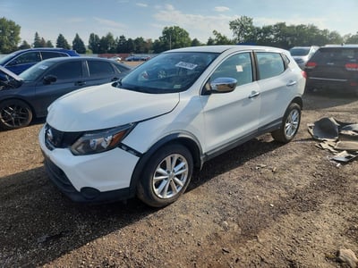 JN1BJ1CP4HW****** 2017 Nissan Rogue Sport