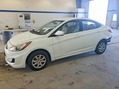 KMHCT4AE1CU****** 2012 Hyundai Accent