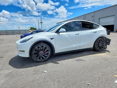7SAYGDEF7NF****** 2022 Tesla Model Y