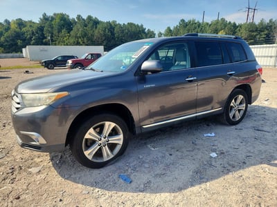 5TDDK3EH4BS****** 2011 Toyota Highlander