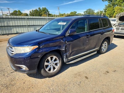 5TDZK3EH3DS****** 2013 Toyota Highlander