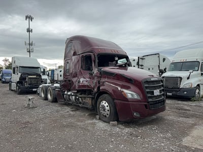 3AKJHHDR5MS****** 2021 Freightliner Cascadia