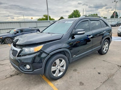 5XYKUDA68DG****** 2013 Kia Sorento