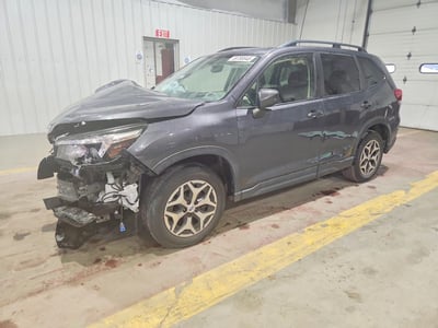 JF2SKAJC2LH****** 2020 Subaru Forester