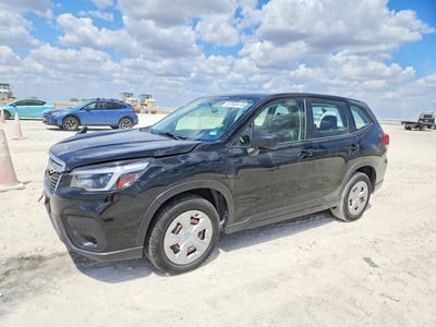 JF2SKAAC0MH****** 2021 Subaru Forester