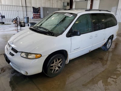 1B4GP44G0YB****** 2000 Dodge Grand Caravan