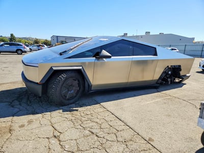 7G2CEHED3RA****** 2024 Tesla Cybertruck