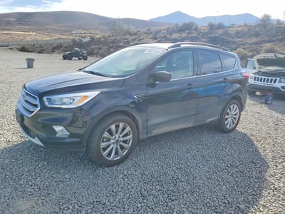 1FMCU9HD5KU****** 2019 Ford Escape