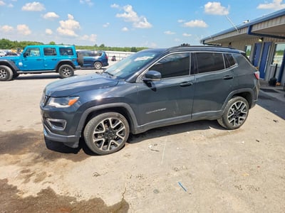 3C4NJCCB9JT****** 2018 Jeep Compass