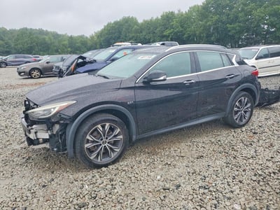 SJKCH5CR5JA****** 2018 Infiniti QX30