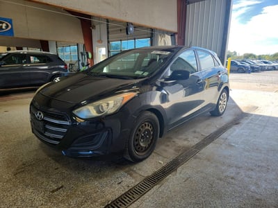 KMHD35LH7GU****** 2016 Hyundai Elantra