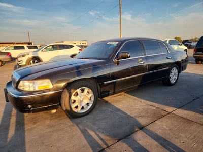 2LNBL8EV7AX****** 2010 Lincoln Town Car