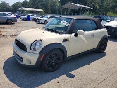 WMWZN3C5XFT****** 2015 MINI Cooper