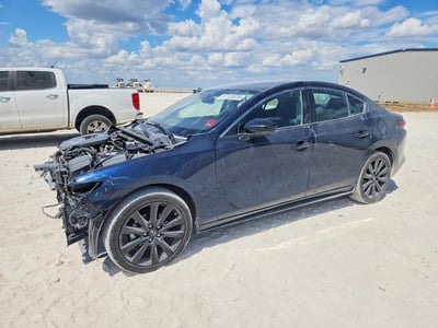 3MZBPABMXRM****** 2024 Mazda 3