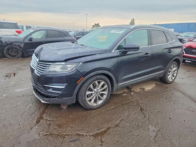 5LMCJ2D96HU****** 2017 Lincoln MKC
