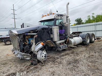 1XP5DB0X24D****** 2004 Peterbilt 379