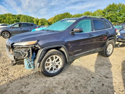 1C4PJMCB6HW****** 2017 Jeep Cherokee