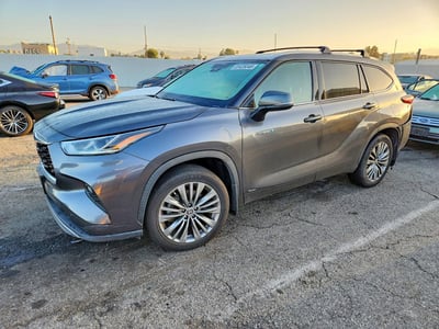 5TDEBRCH2LS****** 2020 Toyota Highlander Hybrid