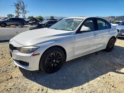 WBA3B5G53DN****** 2013 BMW 3 Series