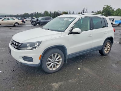 WVGSV7AX5HK****** 2017 Volkswagen Tiguan