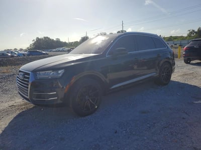 WA1LAAF77HD****** 2017 Audi Q7