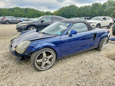 JTDFR320320****** 2002 Toyota MR2
