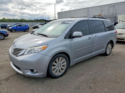 5TDDK3DC3CS****** 2012 Toyota Sienna